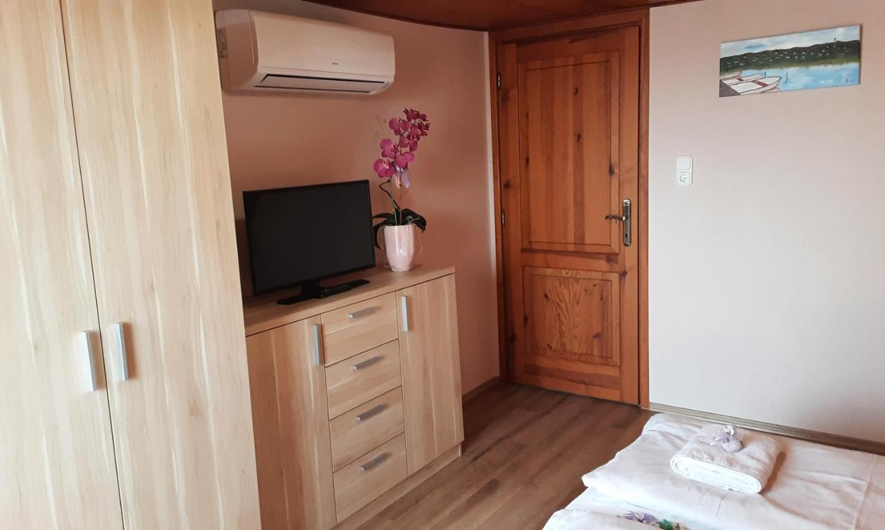 Jázmin Apartman Tihany Esterno foto